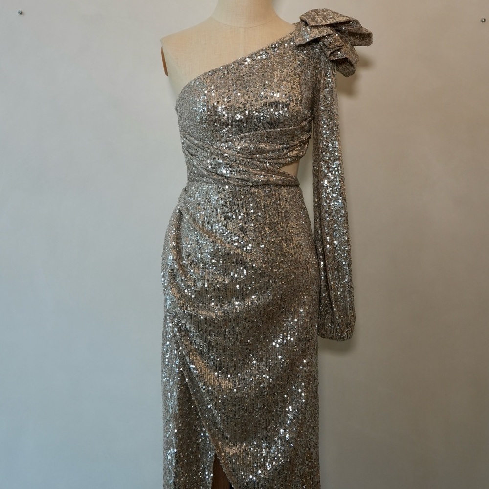PatBo Silver One-Shoulder Sequin Evening Dress
